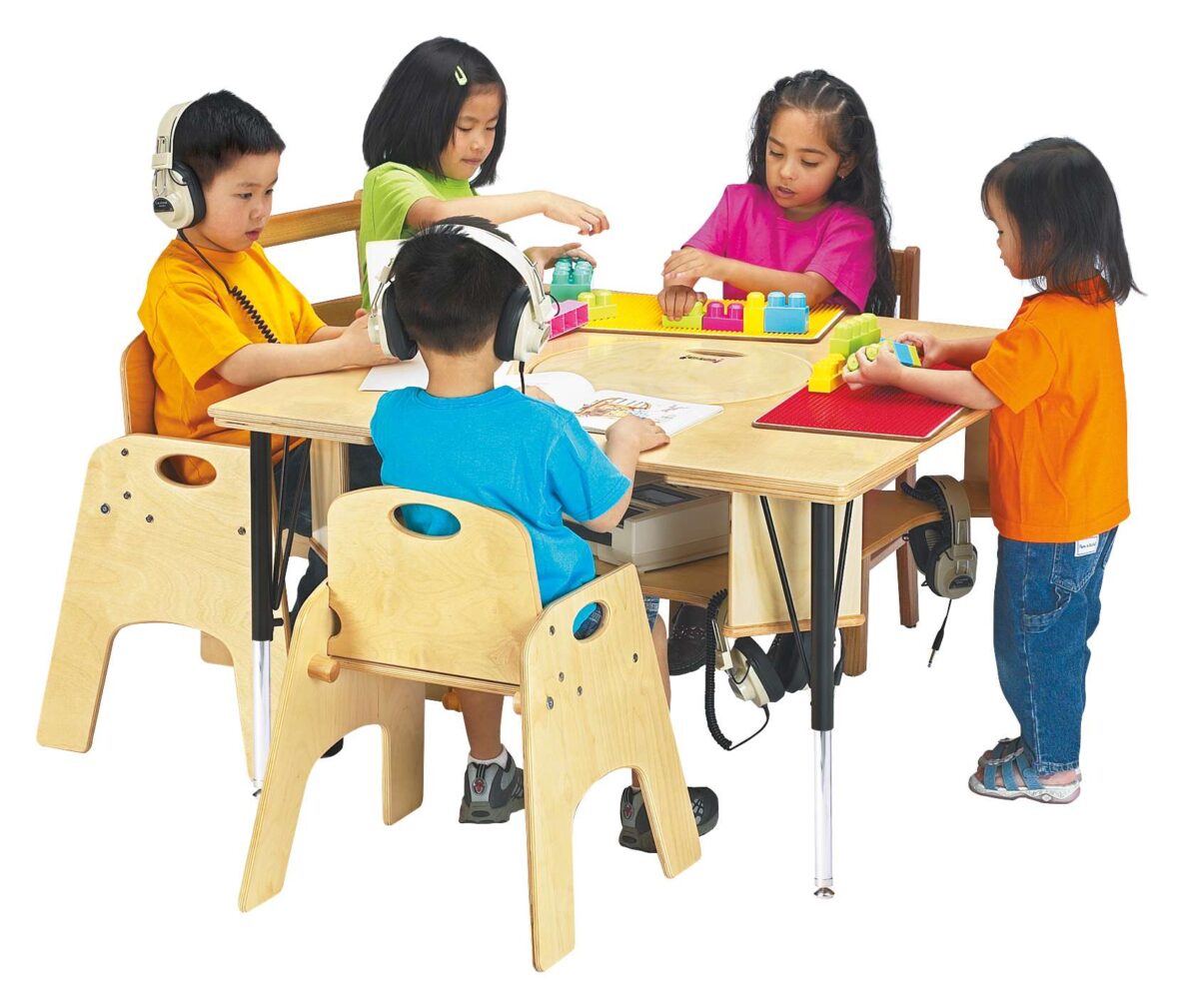 6752JC_wkid.jpg Blanca Table - Image 1