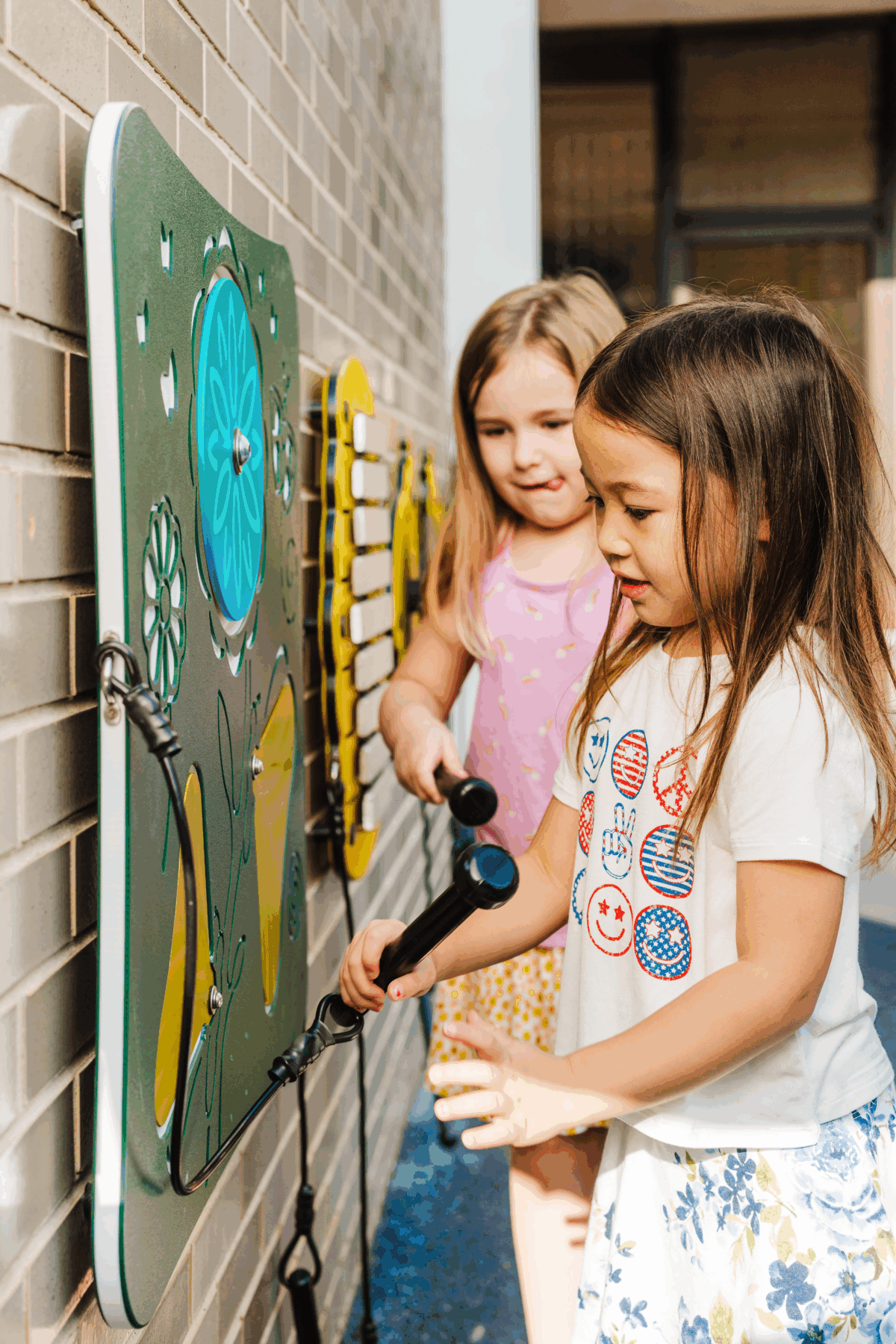 Spring Garden Panel - Image 2