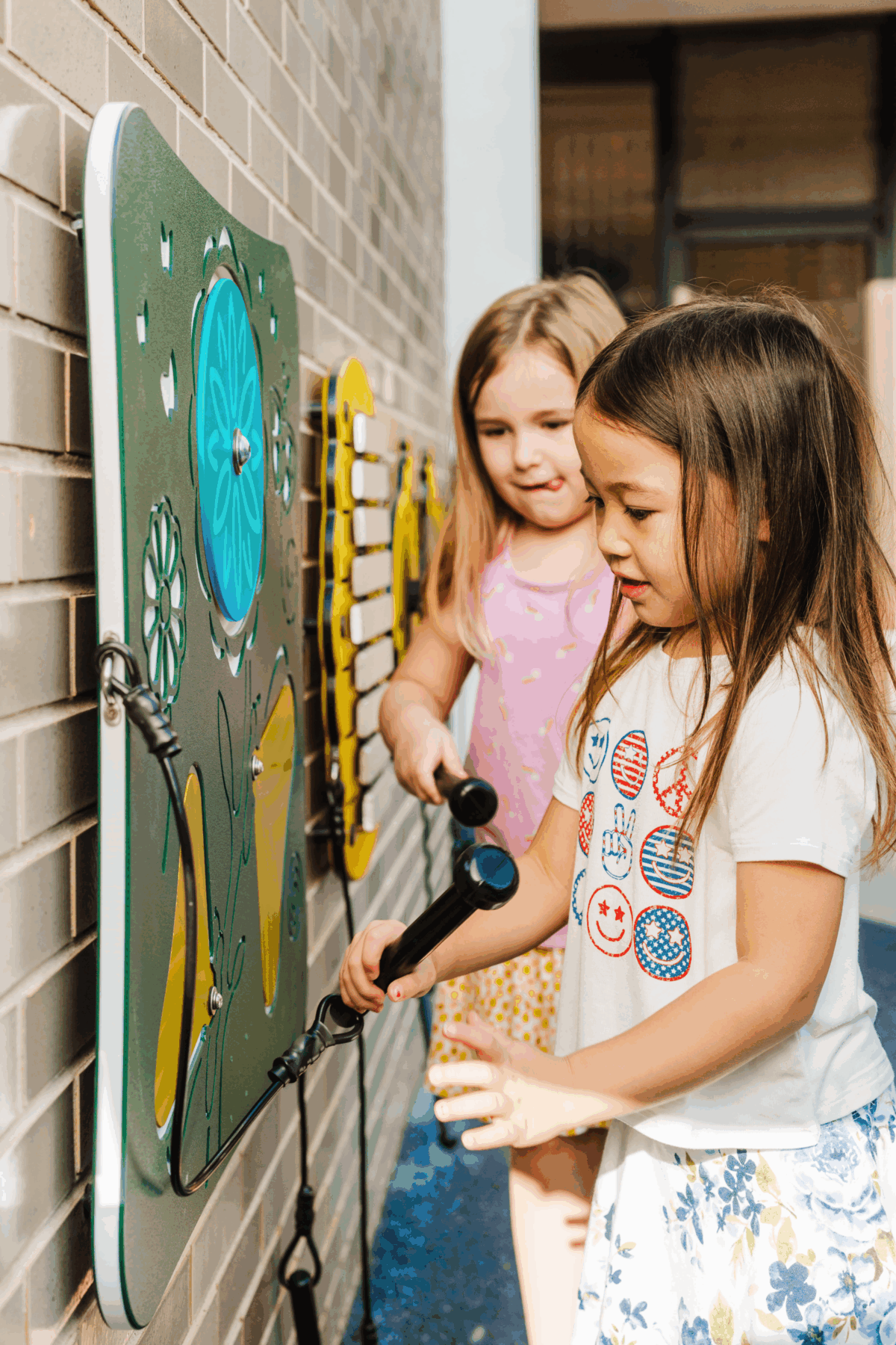 Spring Garden Panel - Image 2