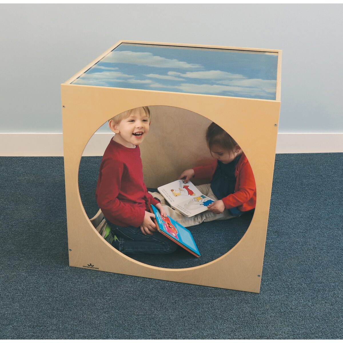 WB0212.1 Acrylic Sky Top Play House Cube - Image 1