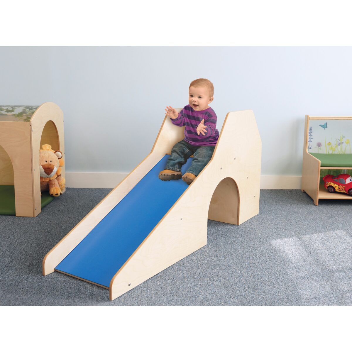 WB8115.1 Play Slide With Stairs And Tunnel - Image 1