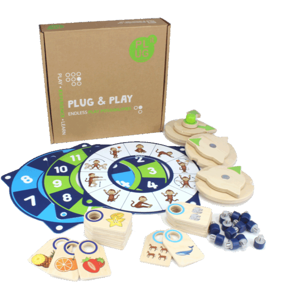 Plug It Clock & Memo Set, Wall Toy