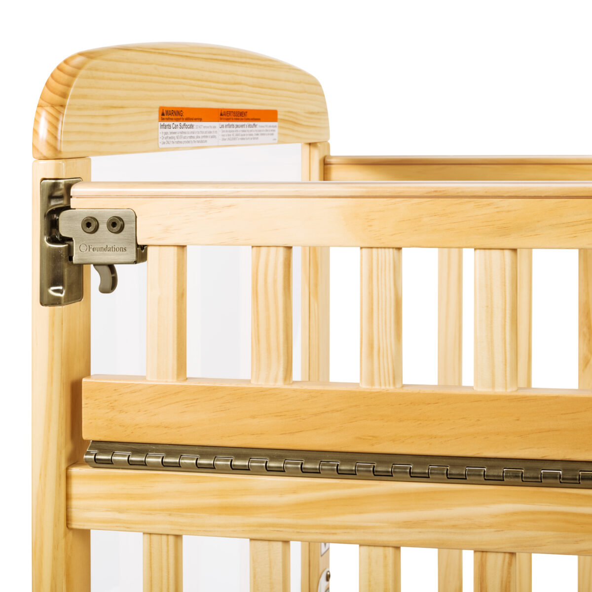 Wooden infant evacuation crib with four-inch locking casters